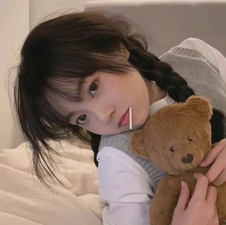 房子里的恶魔封面